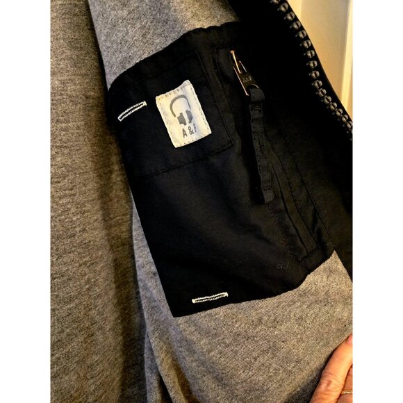 ABERCROMBIE & FITCH STADIUM JUMPER BOMBER JACKETSize Men's M Inside zip pocketC - Picture 5 of 9